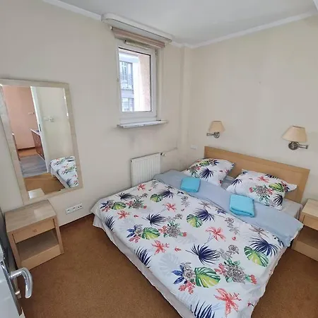 Appartement 10q - Z6 305 *