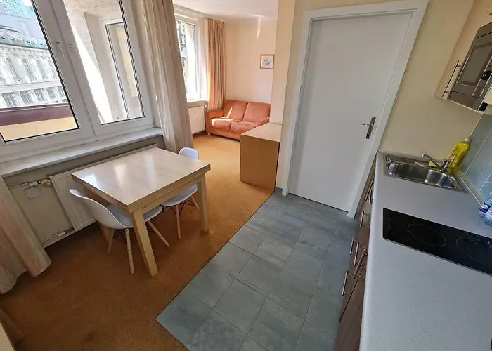 Apartment 10q - Z6 305 Warsaw